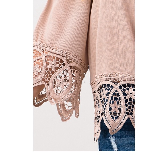 Off shoulder quarter sleeve lace trim boho blouse - Picture 4 of 4